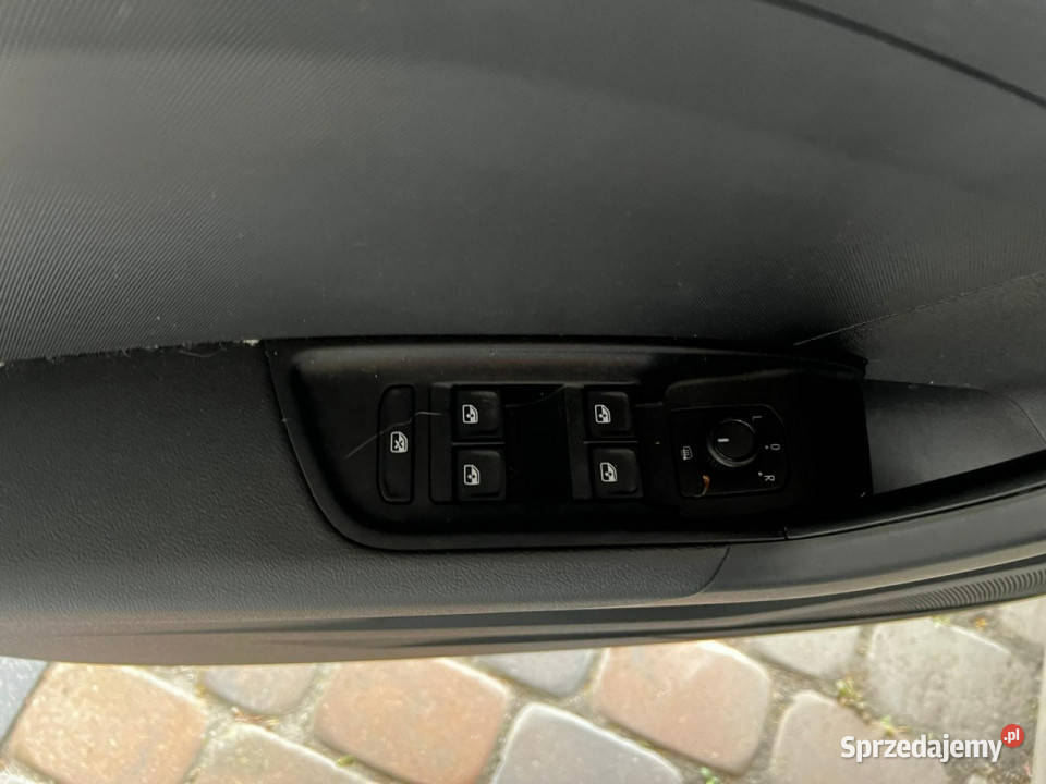 Audi A1 Sportback 10 TFSI 95 Krajowy Klima isofix wielkopolskie