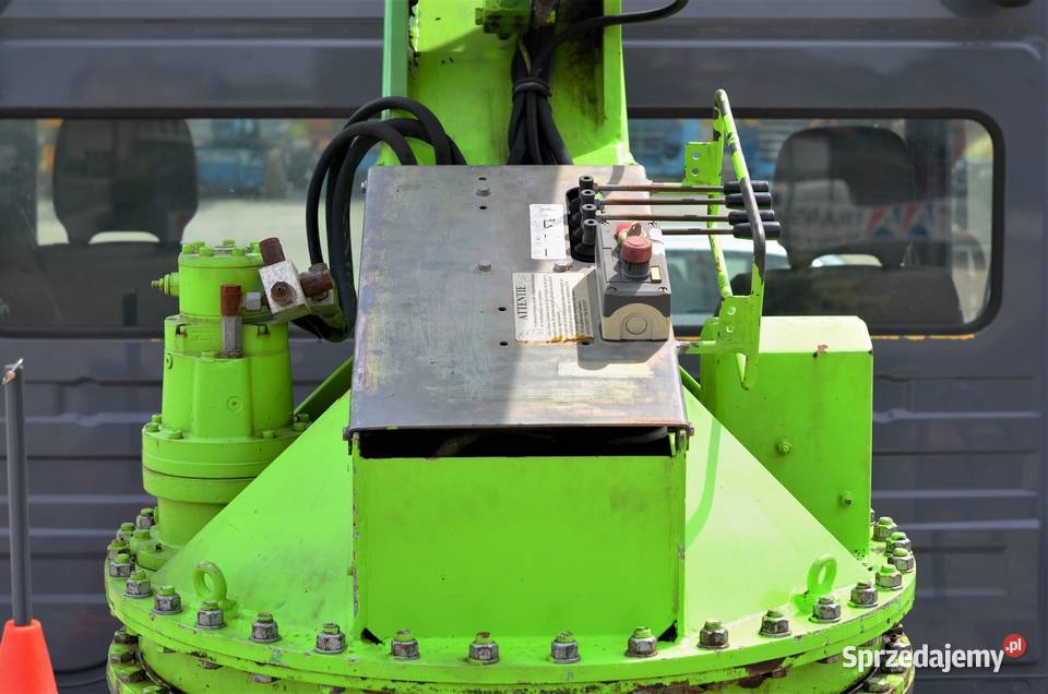 Podnośnik koszowy MERCEDESBENZ Atego Dźwigi, podnośniki Jasło