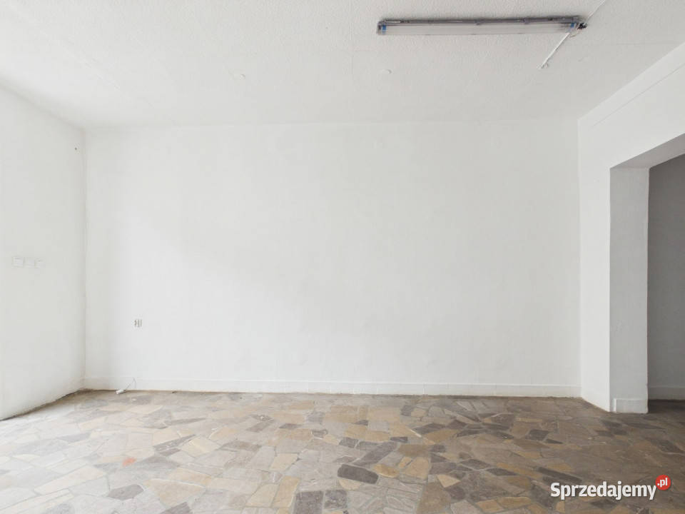 Lokal handlowousługowy w centrum Nowego Targu 67m2 Nowy Targ