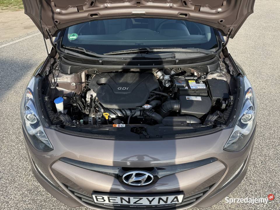 Hyundai i30 16 BENZYNA Klimatronik Nawigacja 147000km i30 Konin
