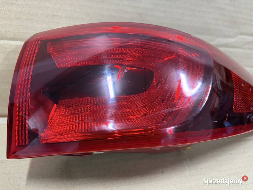LAMPA PRAWA TYŁ TYLNA KIA SPORTAGE IV 92402F10 Drezdenko