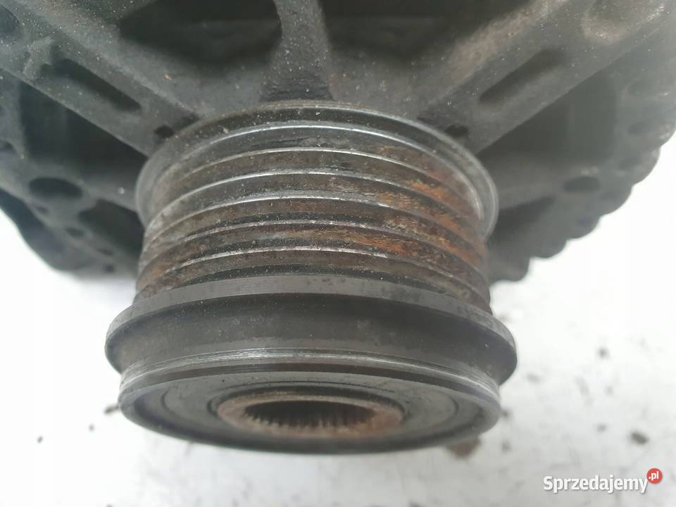Fiat Punto II 13 MJET ALTERNATOR valeo 51718499 Motoryzacja Janów