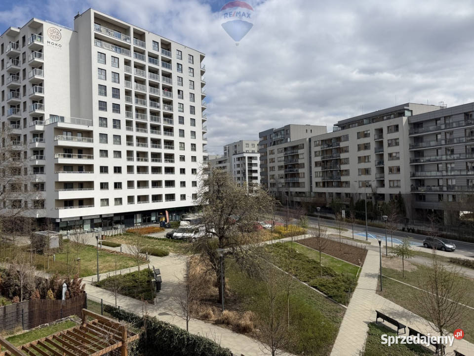 Apartamentowiec umeblowane okna na skwer 2 pok internet Warszawa