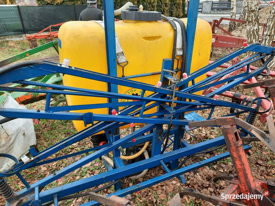 Opryskiwacz Dziekan 300 litrów 10 metrów
