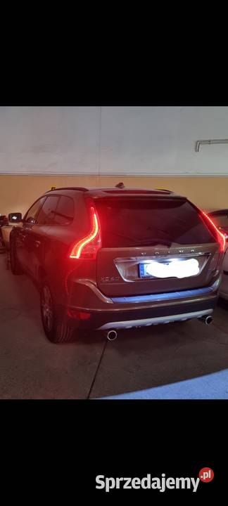 Volvo xc60 D4 xenon rdesign pakiet Bezwypadkowy XC 60 Bystra sprzedam