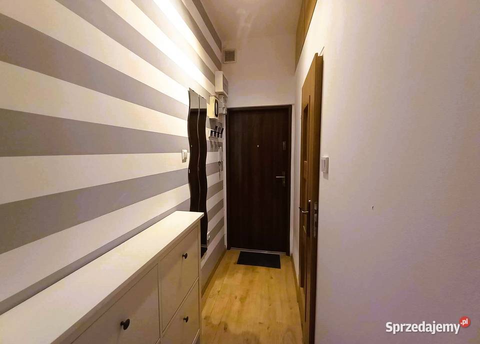 Kawalerka z antresolą 27m2 w centrum Wrocław Rok budowy 1920 dolnośląskie