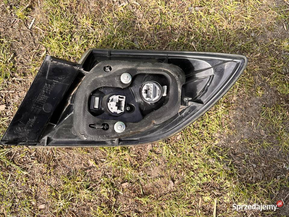 Mazda 3 BK 2003 tylne lampy POLIFT komplet osobowe Drawsko