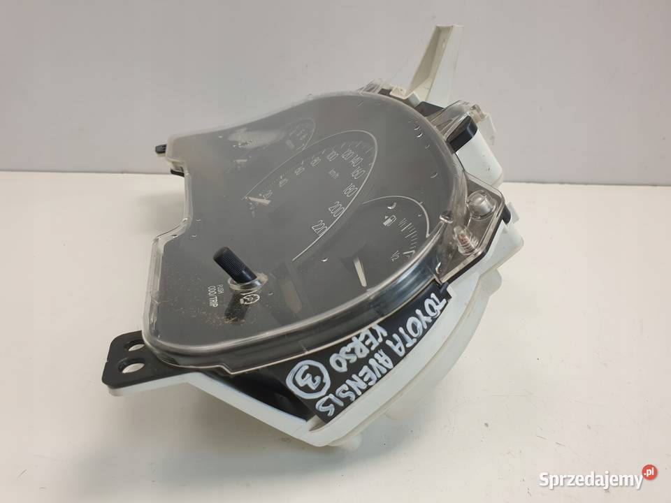 LICZNIK ZEGARY euro Toyota Avensis Verso 20 VVTI