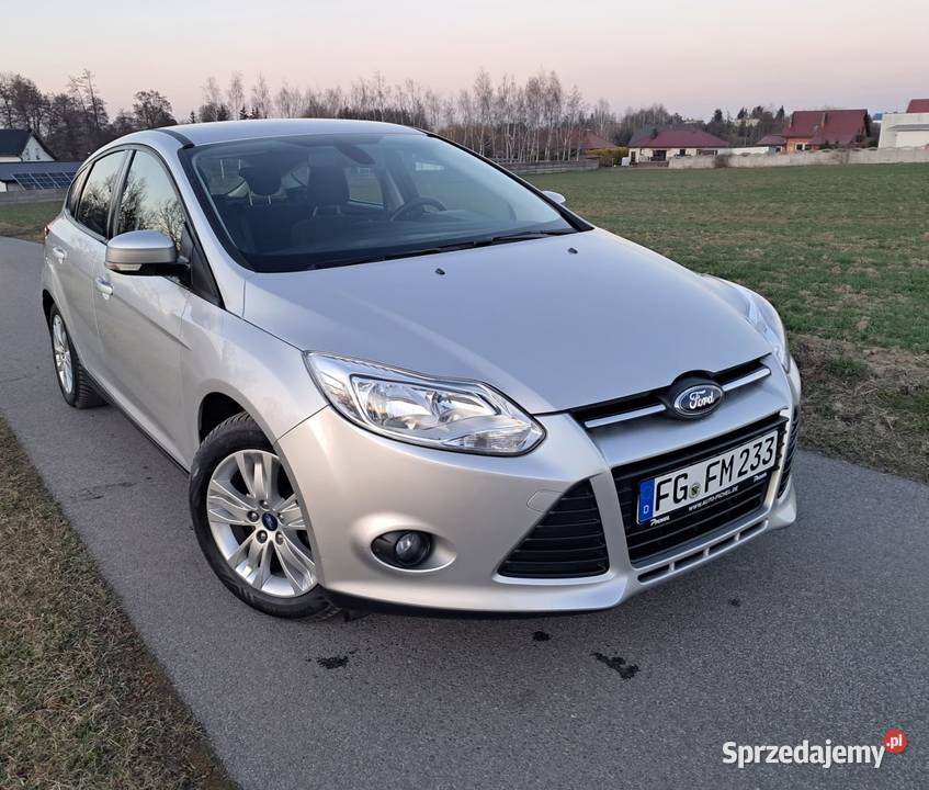 Ford Focus 16 zwykła benzyna tempomat z Niemiec Pleszew