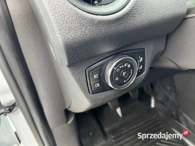 sprzedam samochód dostawczy ford transit courier Samochody dostawcze Bielsk