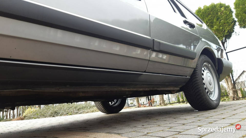 Volkswagen Passat 18 GL kolekcjonera B2 19811987 Samochody osobowe Bachowice sprzedam