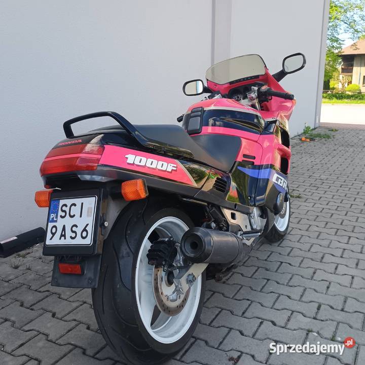 Honda CBR 1000 Zamiana Strumień