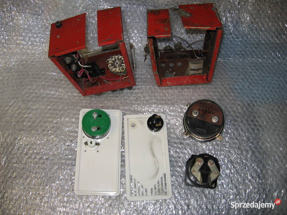 Stary prostownik części amperomierz warsztat Przemyśl