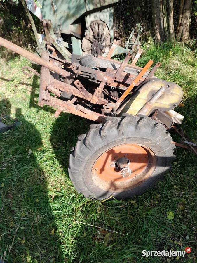 Rozsiewacz Kos do soli nawozu wapna 3 nieuszkodzony sprzedam