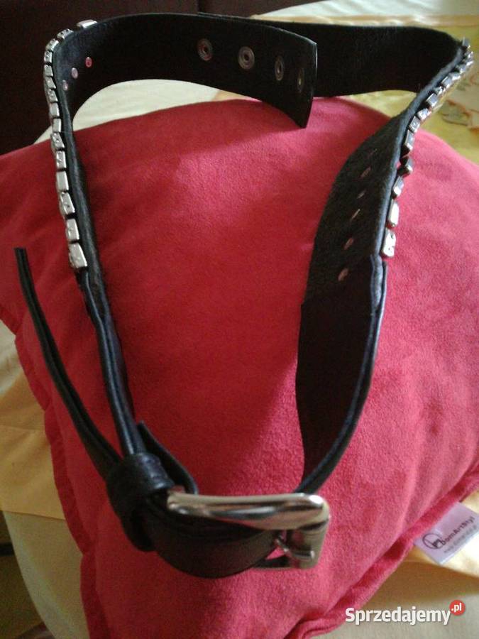 Pasek w kolorze czarnym połączony ze srebrnym