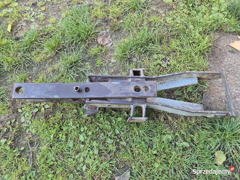 Zaczep dolny C330 Ursus Bucze