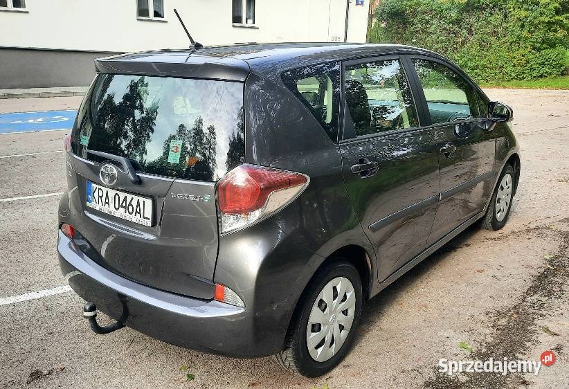 Toyota Verso S 13399 42tkm AUTOMAT Navi Kamera czujnik zmierzchu Jaśkowice