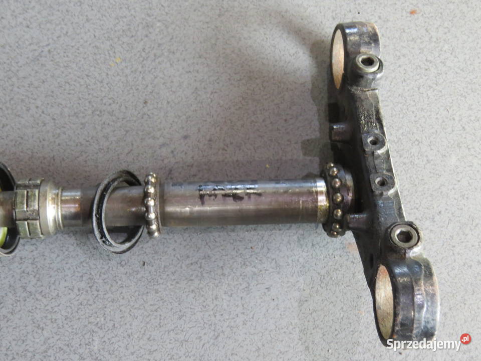 YAMAHA FAZER FZR 600 FZR600 1998 sztyca półka