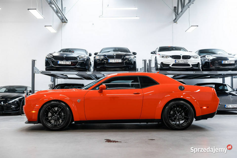 Dodge Challenger SRT Hellcat 62 V8 HEMI 717 reflektory ksenonowe Węgrzce sprzedam
