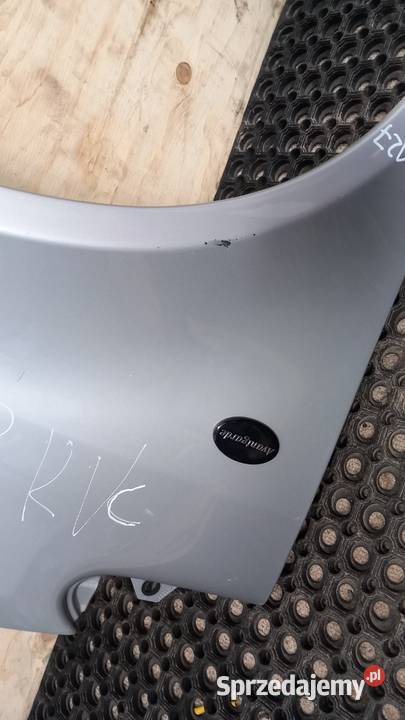 MERCEDES W168 BŁOTNIK PRZÓD PRAWY 706 Zbierkowo sprzedam