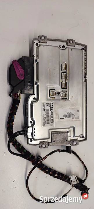 AUDI Q3 8U WZMACNIACZ BOSE 8X0035223D