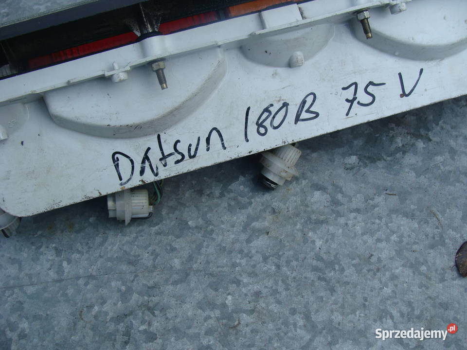 Datsun 180B lampa tylna lewa Goleniów