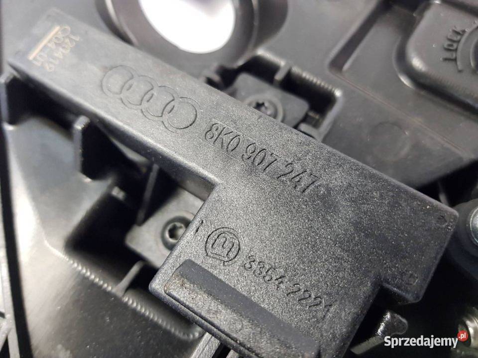 DOCIĄG DRZWI AUDI A7 4GA 4D8839003