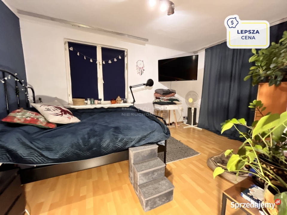 Przestronne mieszkanie w bloku pustak