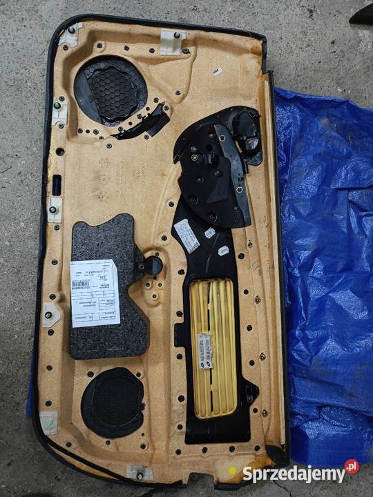 Tapicerka do drzwi lewych Mercedes W209