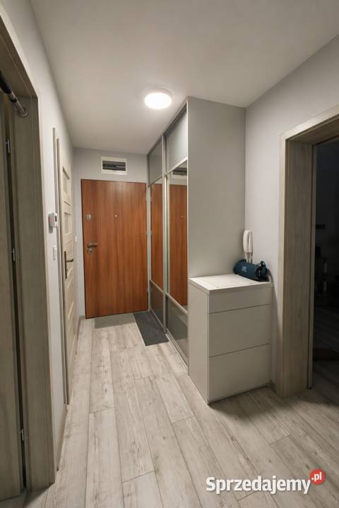 2pok mieszkanie 46m2 z oddzielną kuchnią balkon Kraków