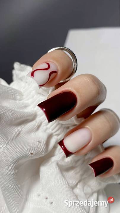 Manicure Pedicure klasyka i najnowsze trendy w Manicure, pedicure śląskie Gliwice