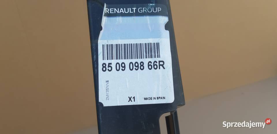RENAULT MEGANE IV KOMBI ŚLIZG MOCOWANIE ZDERZAKA