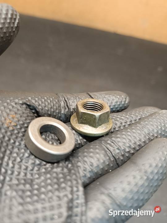 Nakrętka wału magneta koła zamachowego silnik Pozostałe sprzedam