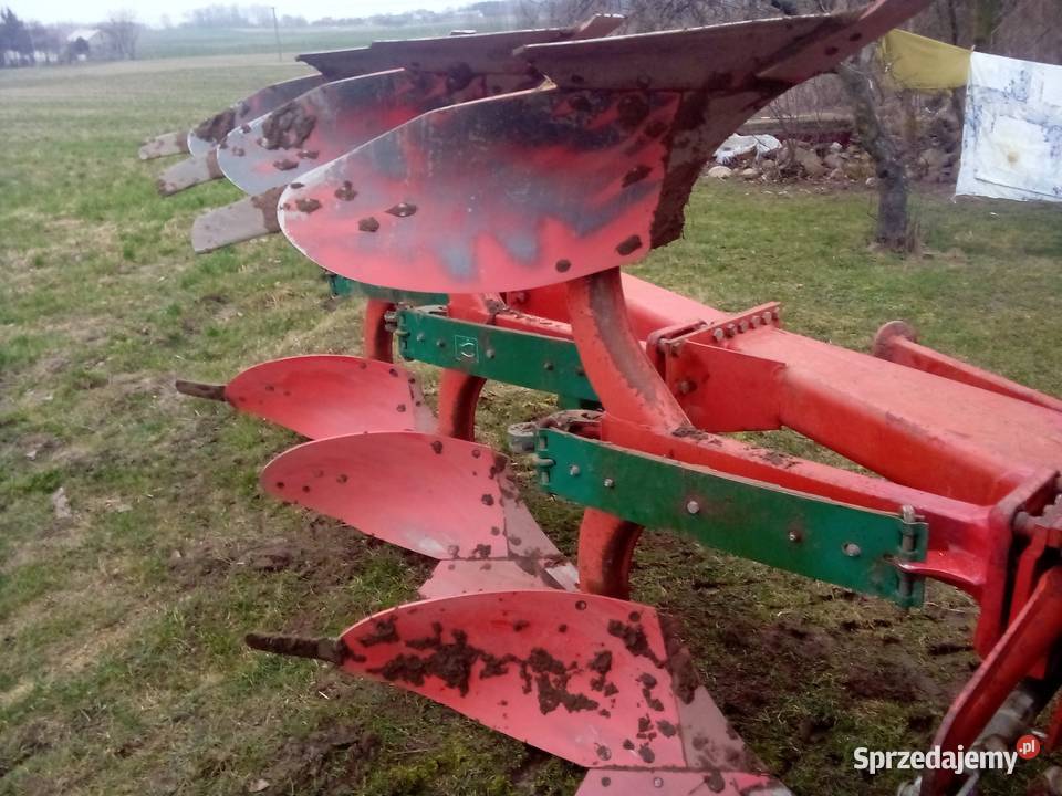 Plug obrotowy 3 skibowy plus 1 kverneland Pługi Unisławice sprzedam