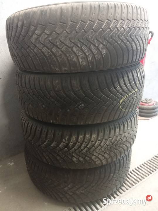 sprzedam opony zimowe 22555R18 Klimontów