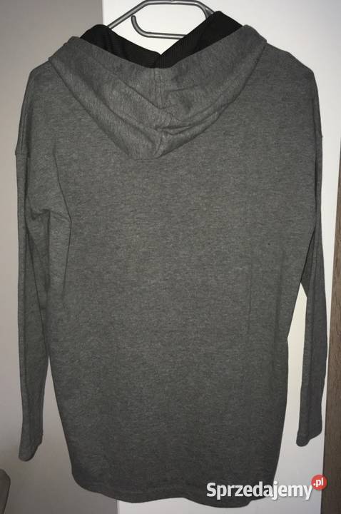 Lekki Tshirt z kapturem i długimi rękawami CROPP Łódź sprzedam