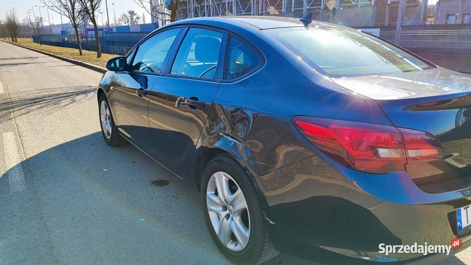 Opel Astra J 14 Turbo LPG 2014