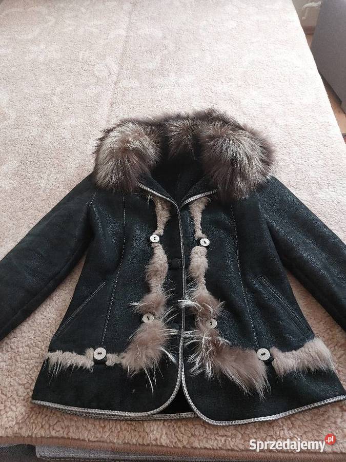 Kożuszek krótki czarny Psary sprzedam