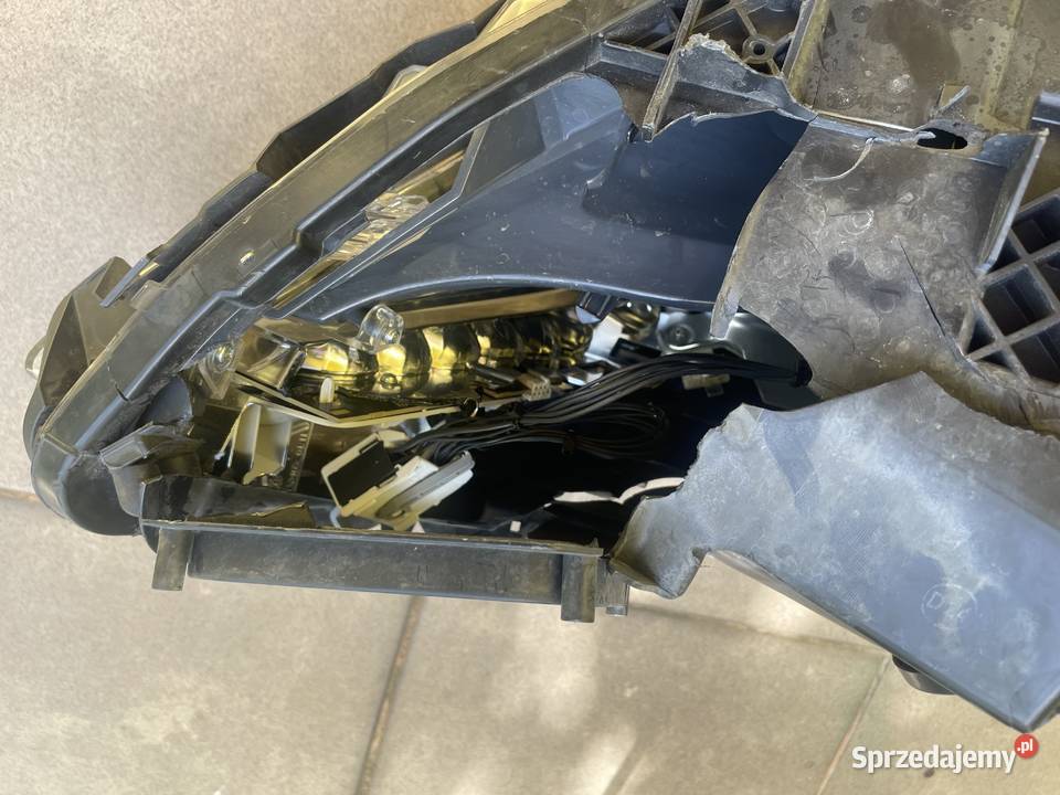 Bixenon Mercedes AW176 lewy przód Częstochowa