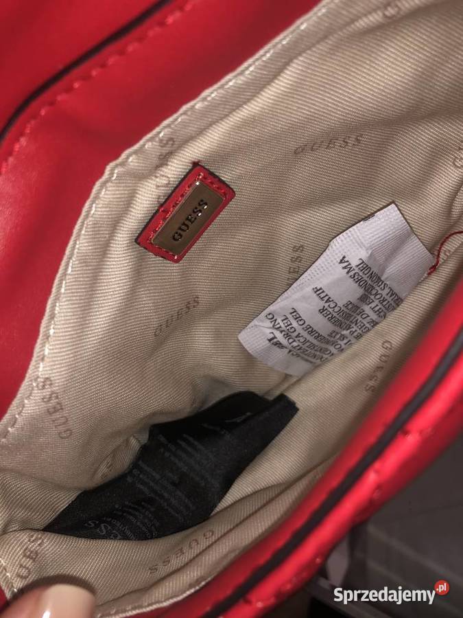 Torebka nerka czerwona Na ramię  sprzedam