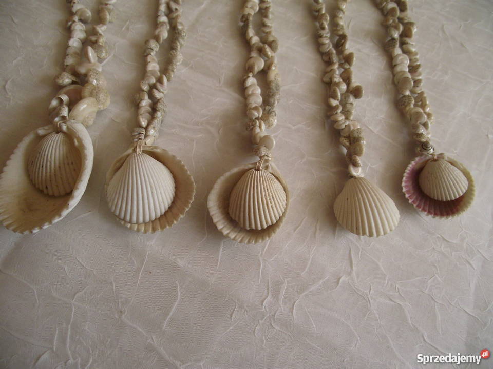 MARYNISTYCZNE NASZYJNIKI Z MEDALIONAMI Z Piła