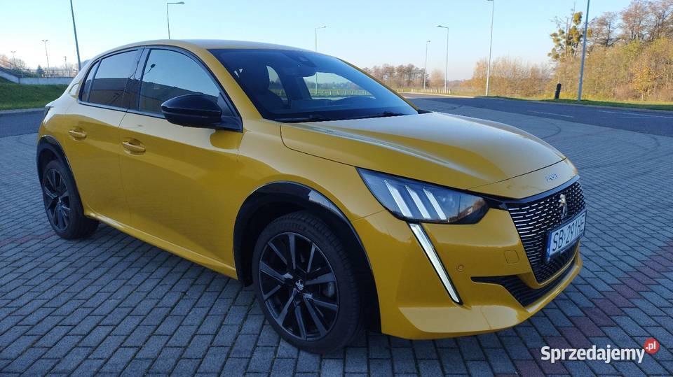 Peugeot 208 GT Automat 2023 2700 przebieg ESP Bielsko-Biała