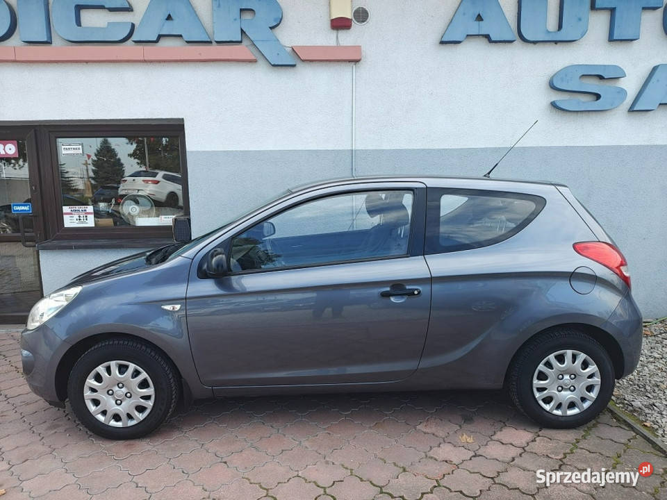Hyundai i20 Krajowy niski przebieg długie OC i Racibórz
