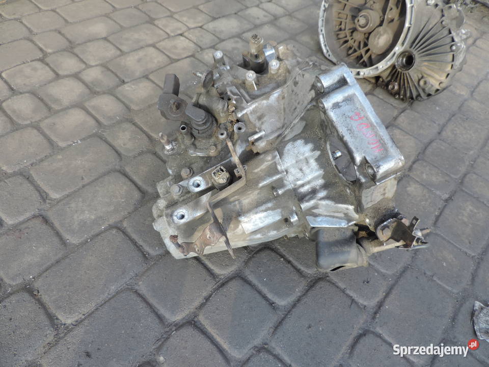 HONDA CIVIC VII 14 16V SKRZYNIA BIEGÓW MANUALNA osobowe Nowy Sącz