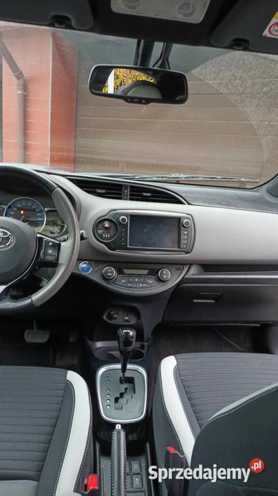 Sprzedam Toyotę Yaris 3 101KM mazowieckie Izabelin C
