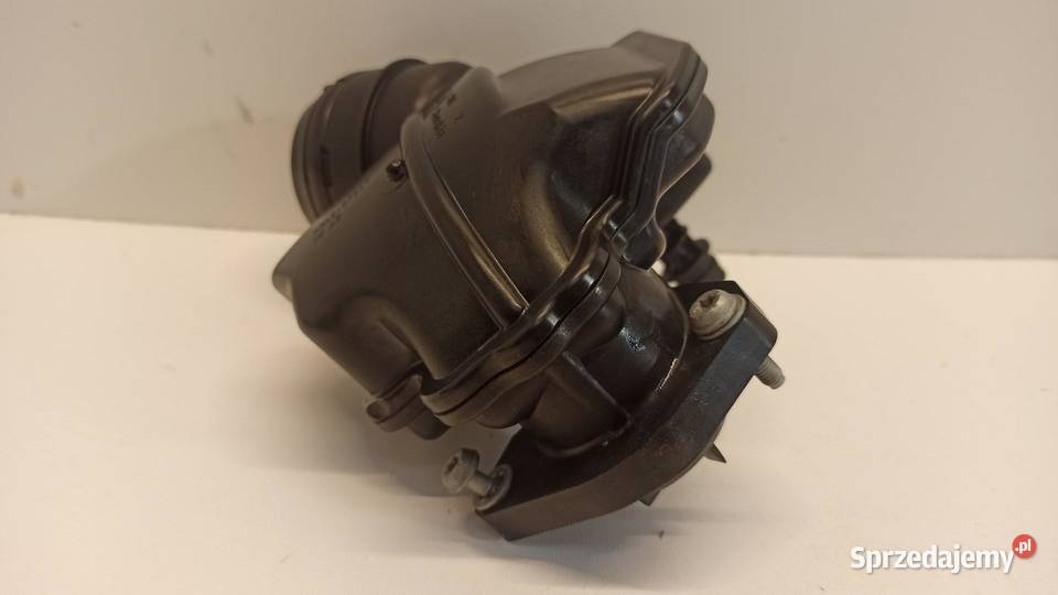 AUDI Q3 83A RURA DOLOT POWIETRZA 05E129654B Przewody powietrza