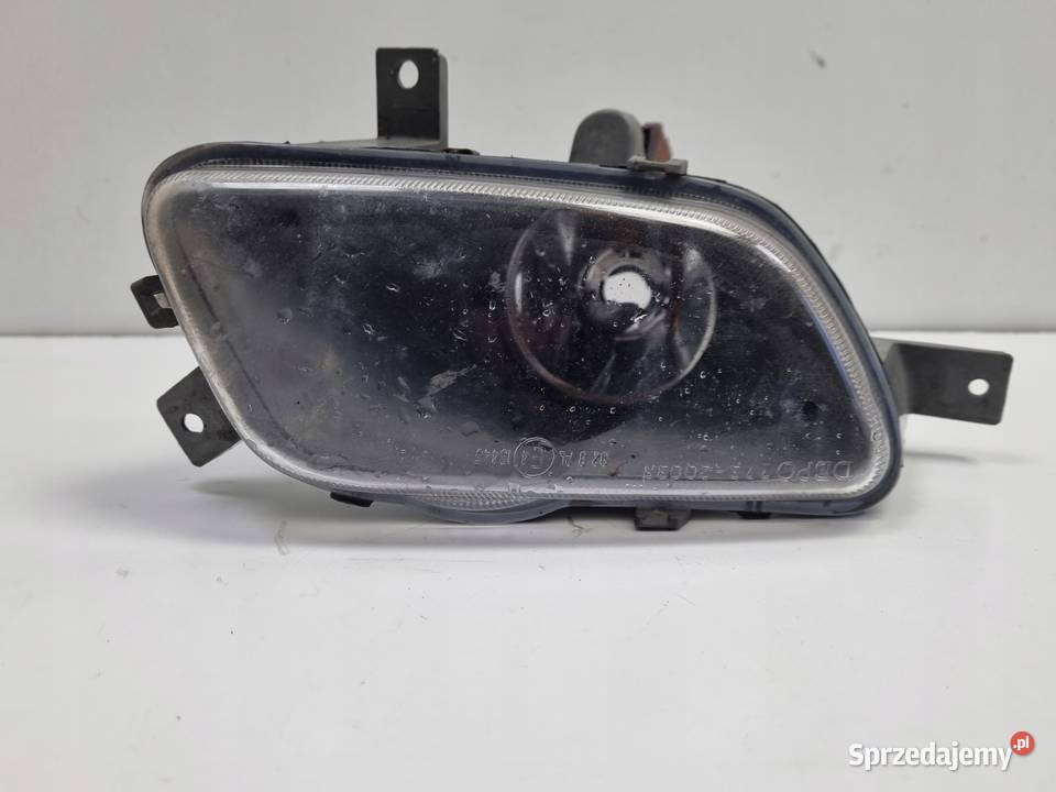 Volvo XC70 I V70 II lift PRAWY PRZEDNI HALOGEN Janów
