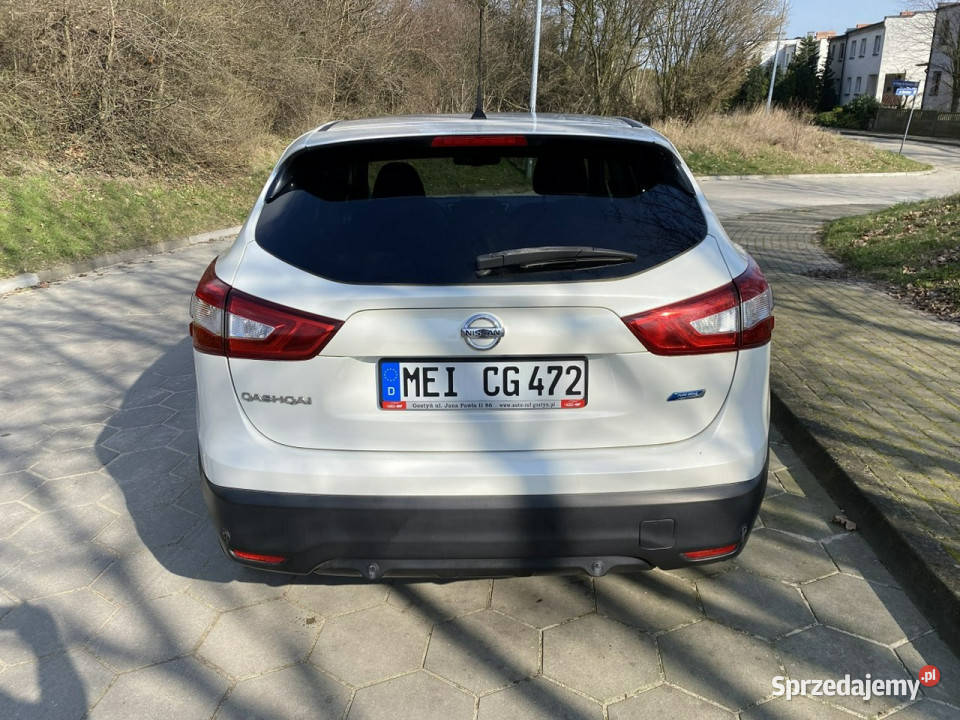 Nissan Qashqai Nissan Qashqai Opłacony Navi nawigacja Qashqai Gostyń