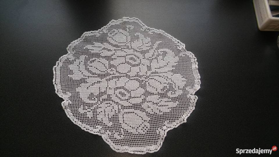 serwetka szydełkowa serweta rękodzieło róża