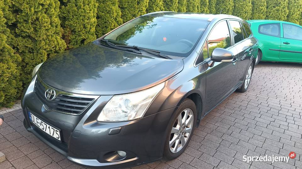 Toyota Avensis Legnica